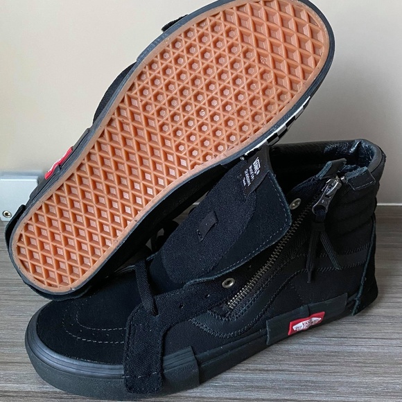 Vans Sk8-Hi Reissue Cap Skate Shoes - Picture 3 of 8